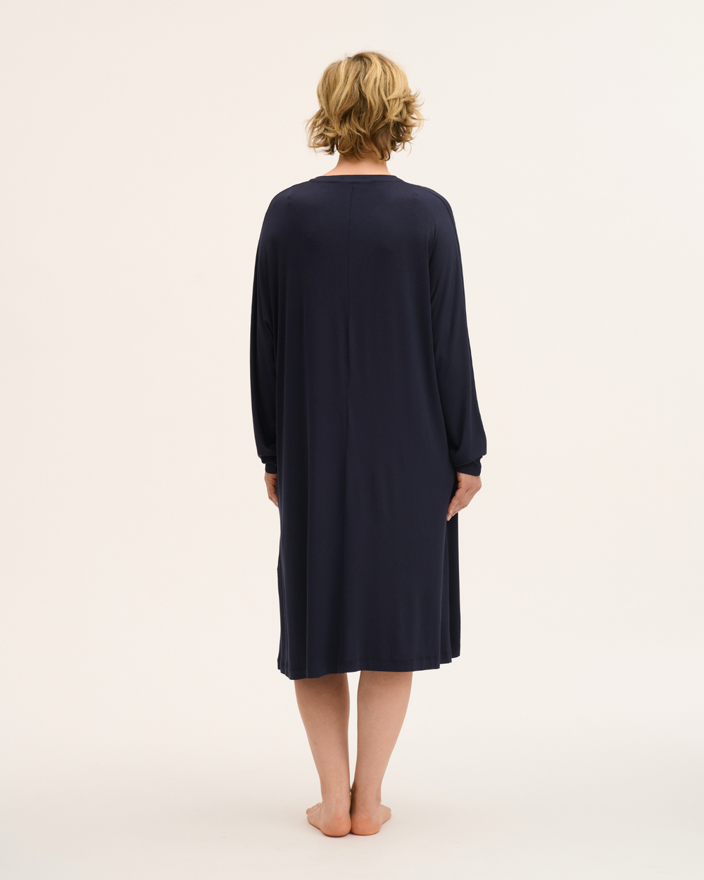 Langarm-Nachthemd aus Ecovero -Navy - Klaudia K