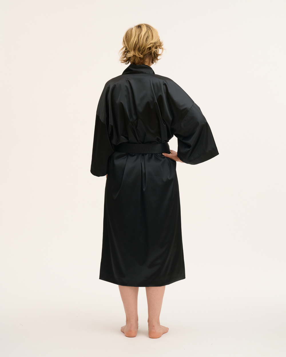 Satin-Kimono mit Jersey-Futter